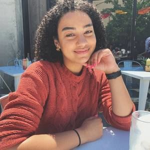 Meet your Posher, Ciara